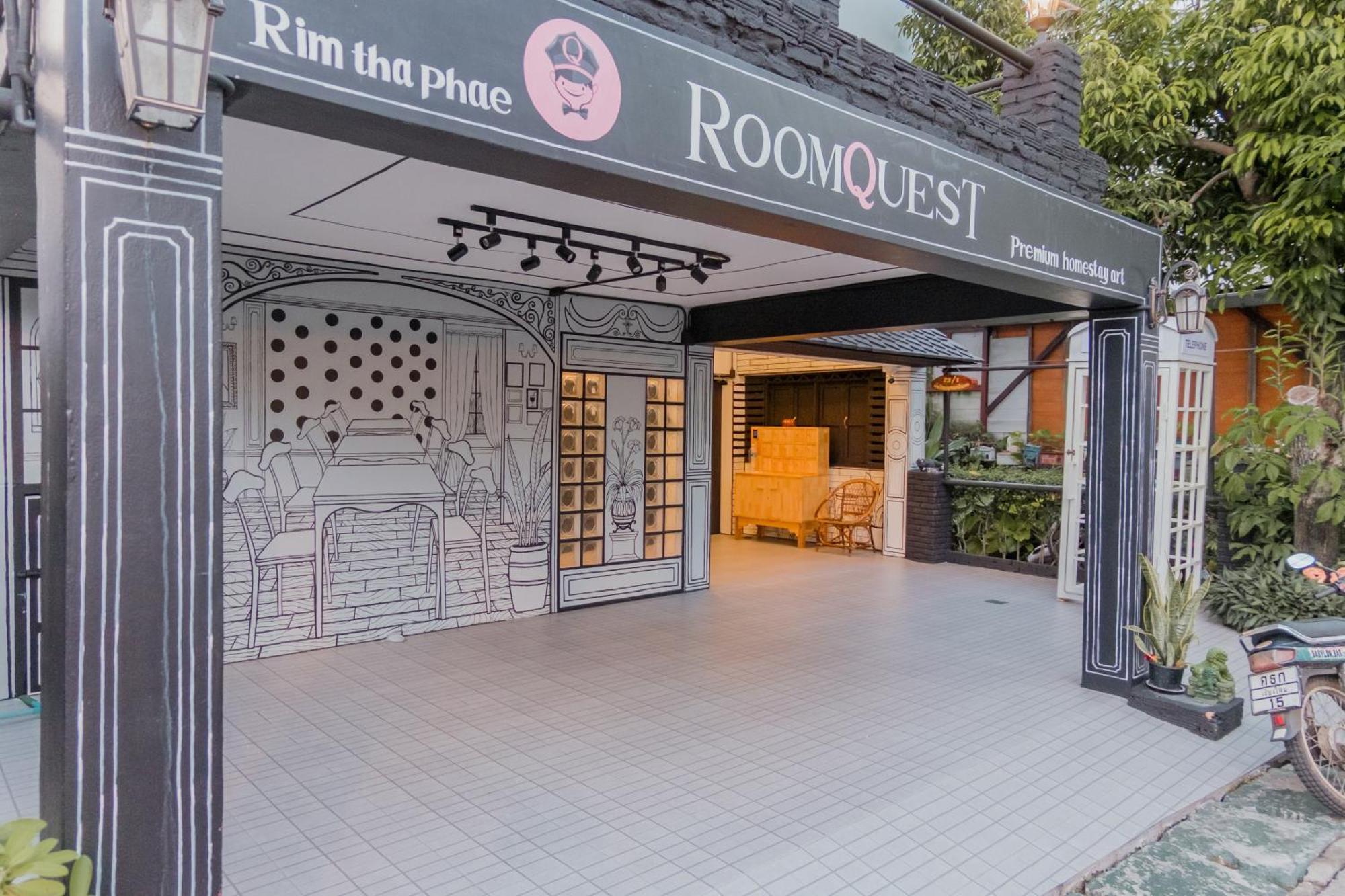 Roomquest Chiang Mai Tha Phae Екстер'єр фото